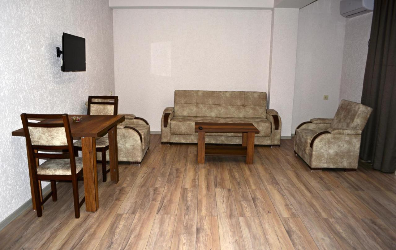 G&G Hotel Tbilisi Eksteriør billede